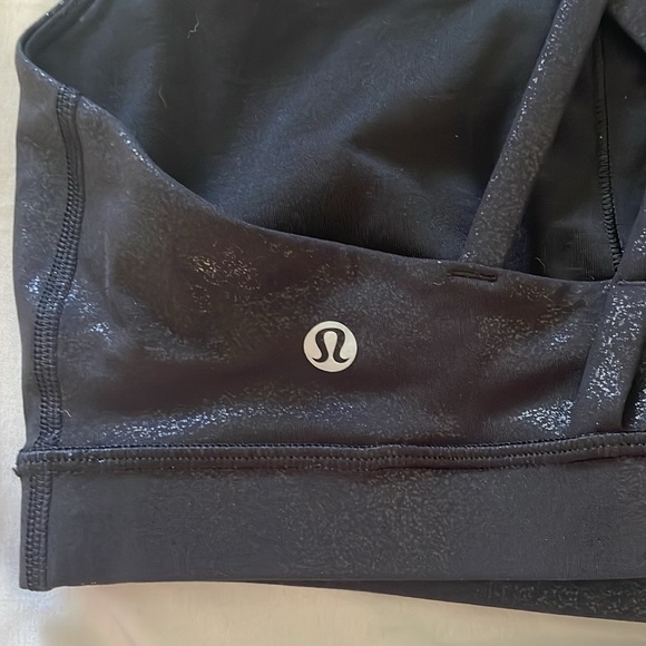 lululemon Energy Bra black foil, size 8 - Picture 3 of 4